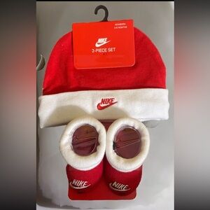 NEW✨Nike Hat & Booties 2-Piece Set - Newborn 0-6 Months RED White Knit Cotton